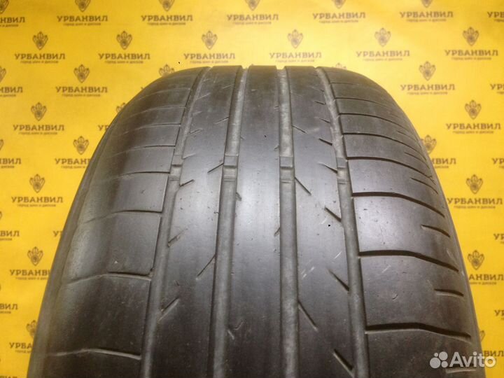 Bridgestone Potenza RE040 235/55 R17 99Y
