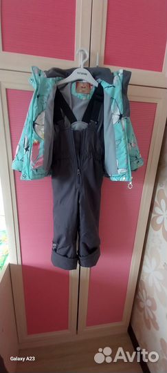 Весенний комбинезон на девочку 86