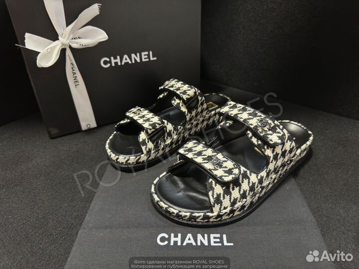 Сандалии шлепанцы женские Chanel Dad