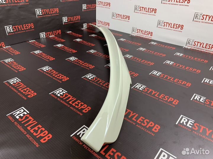 Спойлер Под стекло Lexus LX570 с16г Wald Jnm1B0