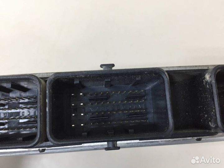 Блок управления двигателем Nissan Terrano