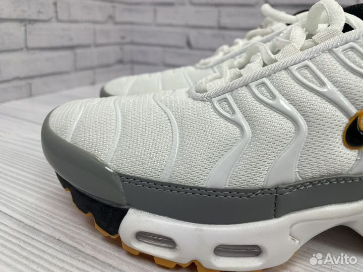 Кроссовки nike air max tn plus