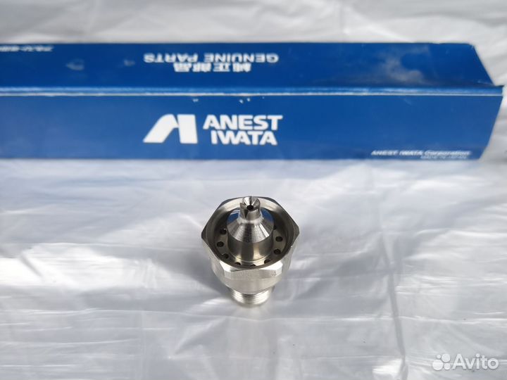 Дюза и игла iwata ws 400 1.3