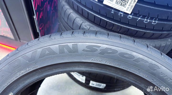 Yokohama Advan Sport V107 295/35 R21 107Y