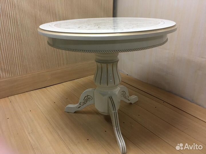 Стол Милорд