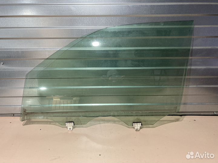 Стекло двери nissan x-trail т31