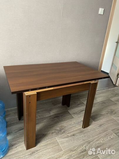 Стол письменный