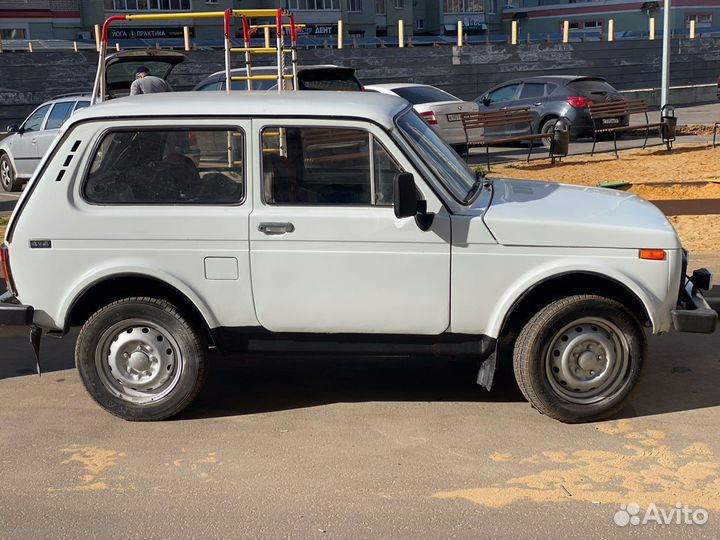 LADA 4x4 (Нива) 1.7 МТ, 1998, 170 000 км