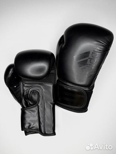 Боксерские перчатки adidas hybrid 80