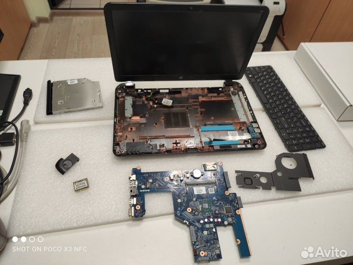 Ноутбук HP 250 G3 по запчастям