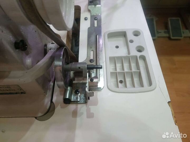 Швейная машина veritas