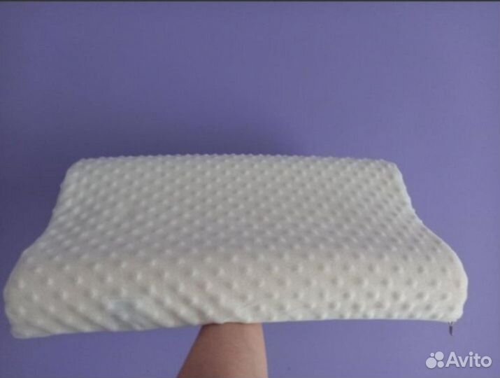 Ортопедическая подушка с эффектом памяти