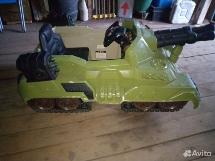 Электромобиль танк, детский