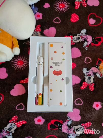 Электрическая зубная щетка детская