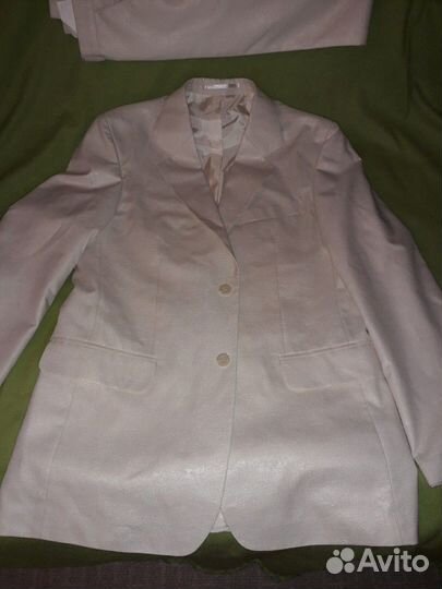 Костюм мужской