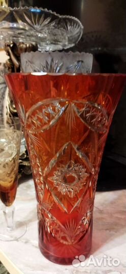 Вазы. Цветной хрусталь. Винтаж