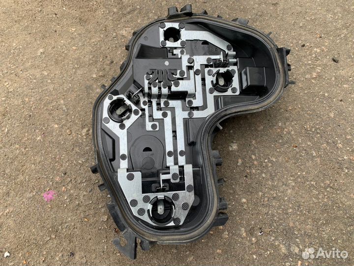 Плата заднего фонаря левого BMW F20