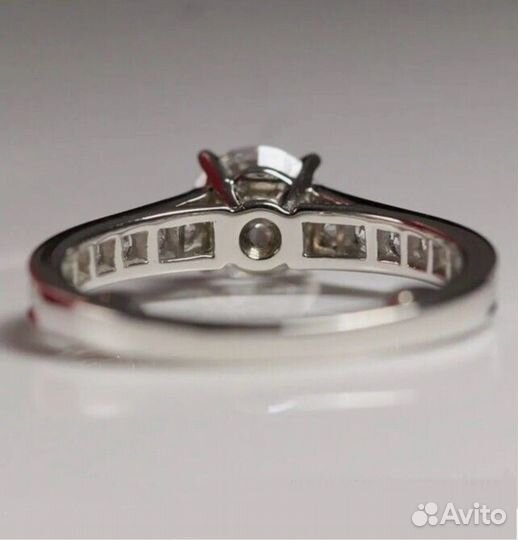 Кольцо Cartier solitaire