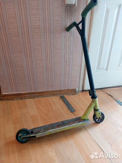 Трюковой самокат