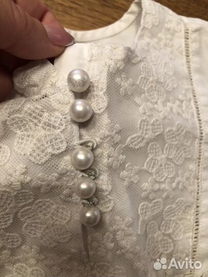 Фирменные, очень красивые блузки