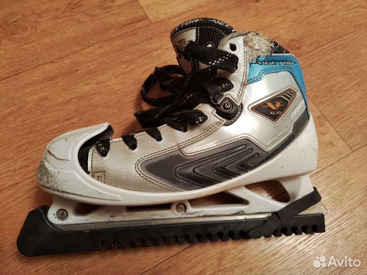 Коньки вратаря CCM Vector 6.0