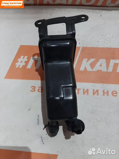 Бачок гидроусилителя Audi A4 B7 2007 8E0422373B