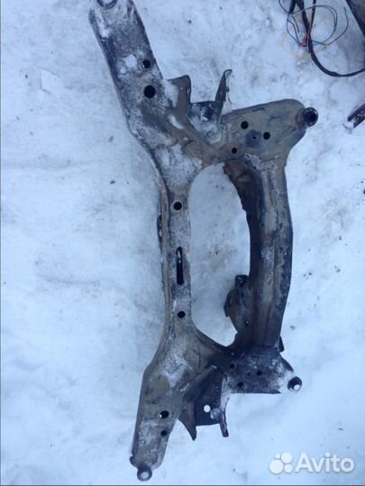 Подрамник задний Nissan X-Trail Т 32