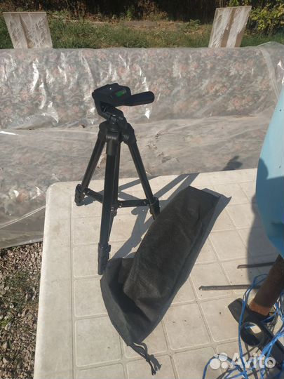 Штатив тренога
