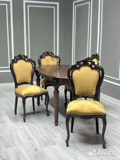 В наличии стол.Оплата при получении