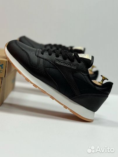 Кроссовки Reebok Classic