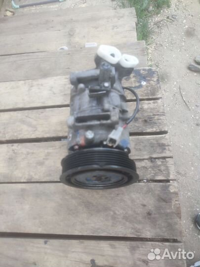 Компрессор кондиционера Renault Scenic 3