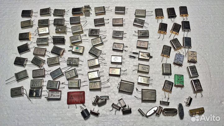 Резонаторы, кварцевые генераторы