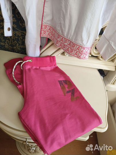 Спортивный костюм женский новый