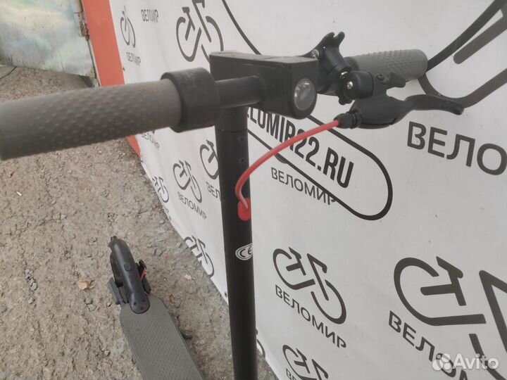 Б/У Электросамокат aovo PRO M365