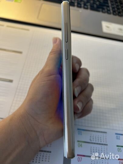 Телефон Xiaomi redmi 5a 4/64
