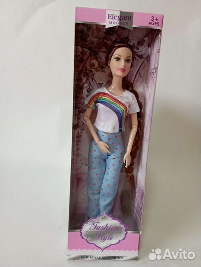 Кукла Барби