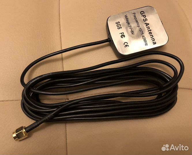 Антенна GPS+глонасс авто (SMA, 28дБ, 3м) CAA48