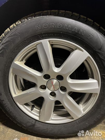 Зимние колеса 195 65 r15