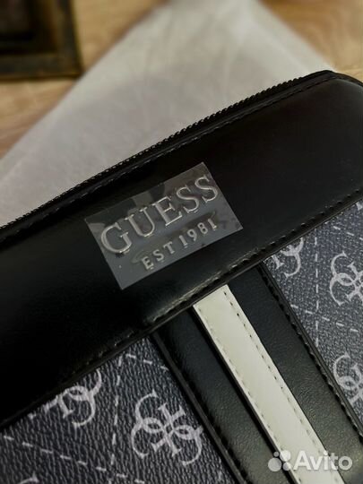 Сумка guess новая