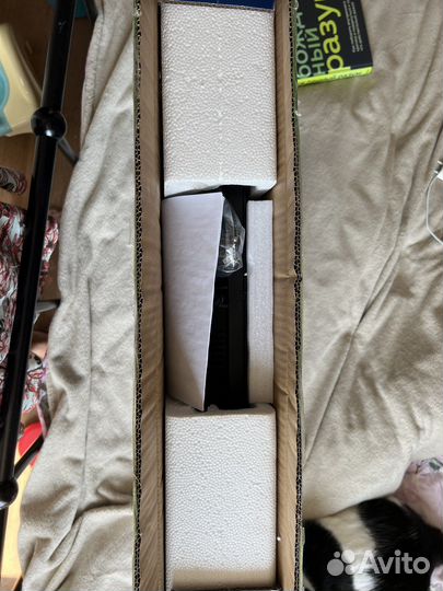 Индукционная плита Midea