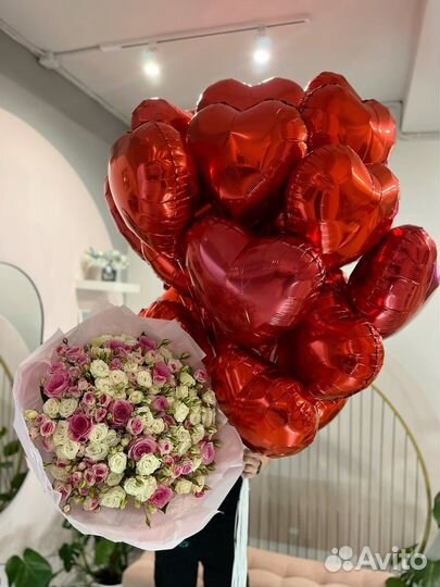 Букеты к последнему звонку/Шары гелиевые/Доставка