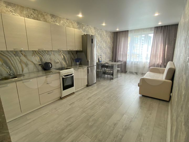 2-к. квартира, 74 м², 5/10 эт.