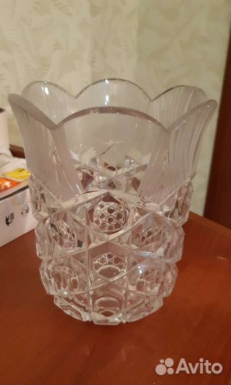 Хрустальная ваза с Олимпийской символикой СССР