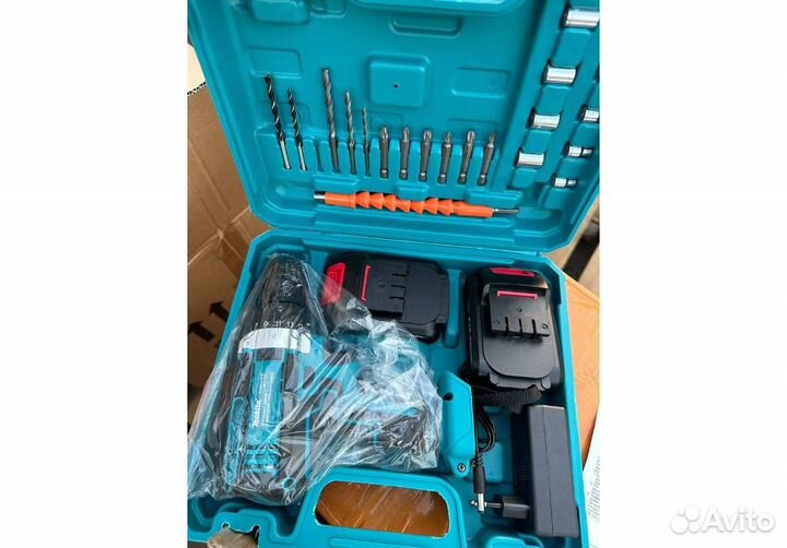 Шуруповерт Makita 18v 2a/h с набором в Королёв