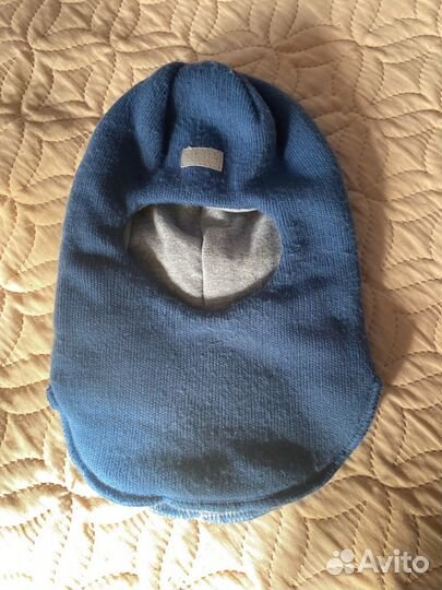 Шапки для мальчика (демисезонная и зимний шлем)