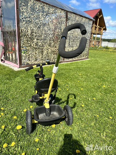 Детский велосипед с ручкой