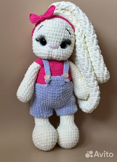 Вязаный заяц