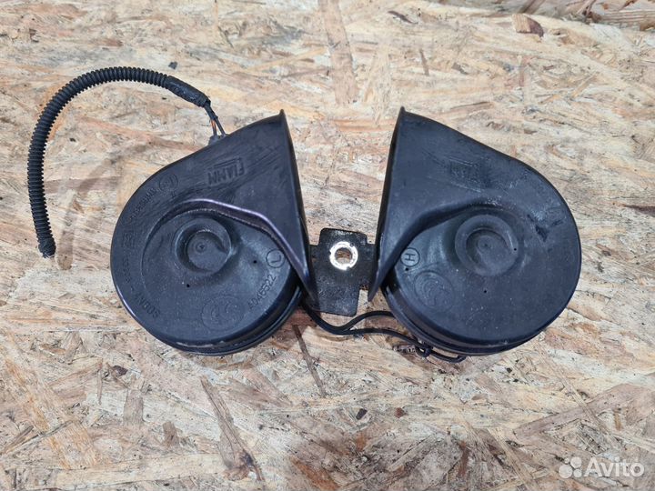 Сигнал Ford Kuga 1