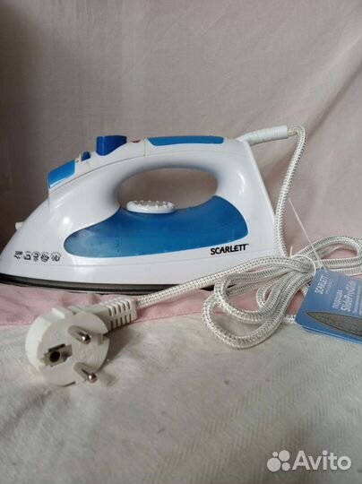 Утюг Scarlett новый