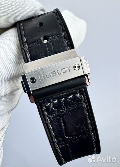 Часы Hublot